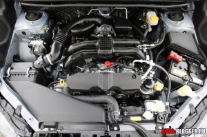 Subaru Impreza двигатель, фото 1
