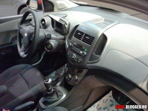 Chevrolet AVEO 2012, салон