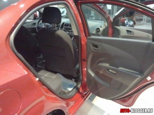 Chevrolet AVEO 2012, двери, фото 2