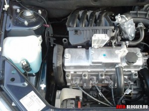 Lada Granta двигатель, фото 3