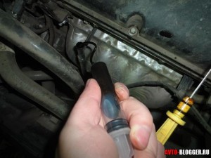 Наполняем шприц