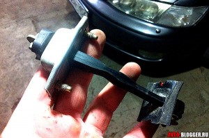 Ограничитель двери